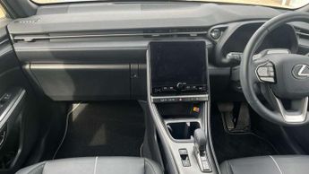 Lexus Lbx 1.5 Takumi 5dr E-CVT