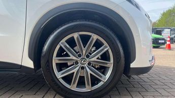 Lexus Lbx 1.5 Takumi 5dr E-CVT