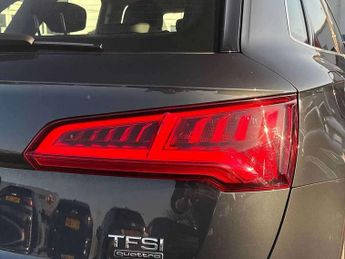 Audi Q5 2.0T FSI Quattro SE 5dr S Tronic