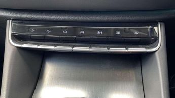 MG HS 1.5 T-GDI Trophy 5dr DCT