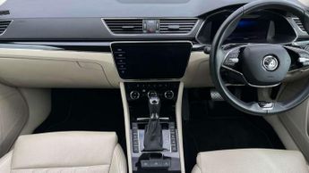 Skoda Superb Estate 1.4 TSI iV Laurin + Klement DSG 5dr