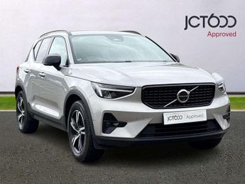 Volvo XC40 2.0 B3P Plus Dark 5dr Auto