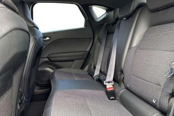 Renault Captur 1.6 E-Tech full hybrid 145 Rive Gauche 5dr Auto