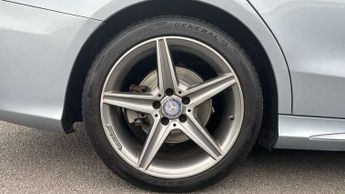 Mercedes-Benz C-Class C220 BlueTEC AMG Line Premium Plus 4dr Auto