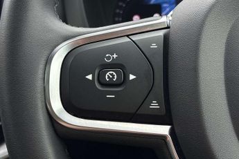 Volvo XC60 2.0 T6 RC PHEV Inscription Expression 5dr AWD Auto