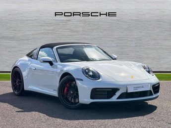 Porsche 911 GTS 2dr PDK