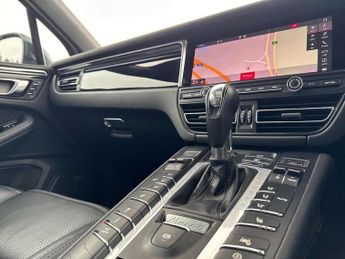 Porsche Macan S 5dr PDK