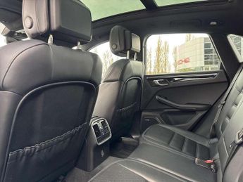Porsche Macan S 5dr PDK