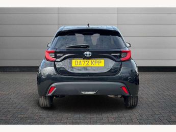 Toyota Yaris 1.5 Hybrid Design 5dr CVT