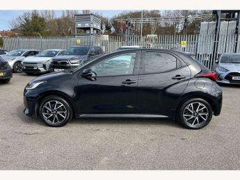 Toyota Yaris 1.5 Hybrid Design 5dr CVT