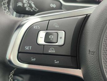 Volkswagen Tiguan 2.0 TDi 150 R-Line 5dr DSG