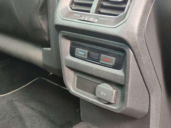 Volkswagen Tiguan 2.0 TDi 150 R-Line 5dr DSG