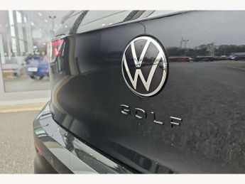 Volkswagen Golf 2.0 TDI 150 Black Edition 5dr DSG
