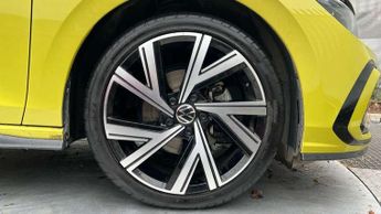 Volkswagen Golf 2.0 TDI 150 R-Line 5dr DSG