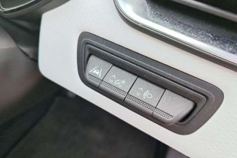 Renault Clio 1.6 E-TECH Hybrid 140 SE Edition 5dr Auto