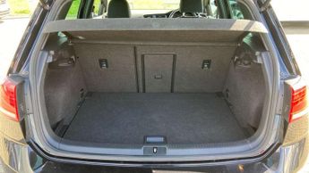 Volkswagen Golf 1.5 TSI EVO 150 R-Line 5dr DSG