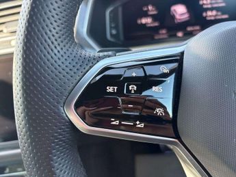 Volkswagen Tiguan 1.4 TSI eHybrid R-Line 5dr DSG