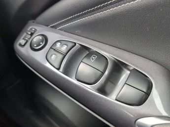 Nissan Juke 1.6 Hybrid N-Connecta 5dr Auto