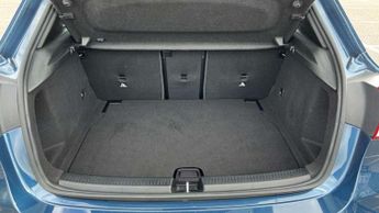 Mercedes-Benz A-Class A180 AMG Line Premium Plus Edition 5dr Auto