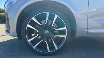 Volvo XC60 2.0 T8 [455] RC PHEV Ultimate Dark 5dr AWD Gtron