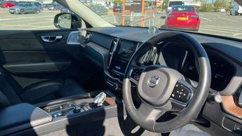 Volvo XC60 2.0 T8 [455] RC PHEV Ultimate Dark 5dr AWD Gtron