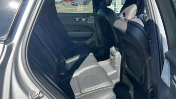 Volvo XC60 2.0 T8 [455] RC PHEV Ultimate Dark 5dr AWD Gtron