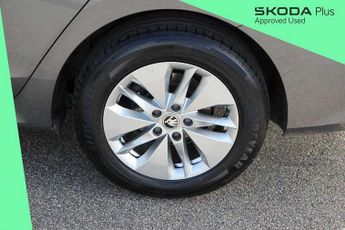 Skoda Octavia Estate 2.0 TDI SE Technology 5dr DSG