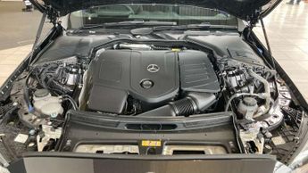 Mercedes-Benz C-Class C200 AMG Line Premium Plus 4dr 9G-Tronic