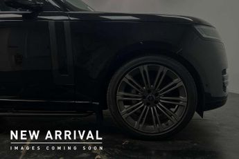 Land Rover Range Rover 3.0 D300 SE 4dr Auto