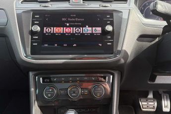 Volkswagen Tiguan 2.0 TSi 180 4Motion R-Line 5dr DSG