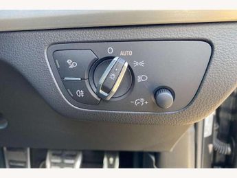 Audi Q5 40 TDI Quattro S Line 5dr S Tronic