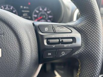 Kia Picanto 1.0 X-Line S 5dr Auto