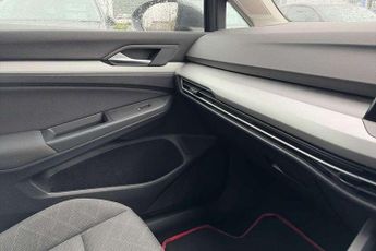 Volkswagen Golf 1.5 eTSI 150 Life 5dr DSG
