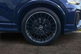 Audi Q2 35 TFSI Black Edition 5dr S Tronic