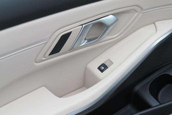 BMW 3 Series 330e 22.3 kWh M Sport 4dr Step Auto