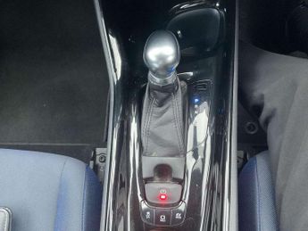 Toyota C-HR 1.8 Hybrid Dynamic 5dr CVT