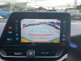 Toyota C-HR 1.8 Hybrid Dynamic 5dr CVT