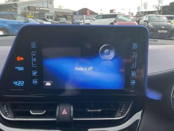 Toyota C-HR 1.8 Hybrid Dynamic 5dr CVT