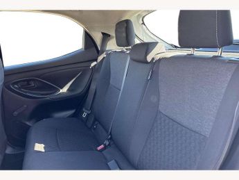 Toyota Yaris 1.5 Hybrid Icon 5dr CVT