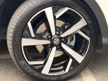 Nissan Qashqai 1.3 DiG-T 160 Tekna 5dr DCT