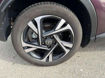Toyota C-HR 1.8 Hybrid Design 5dr CVT