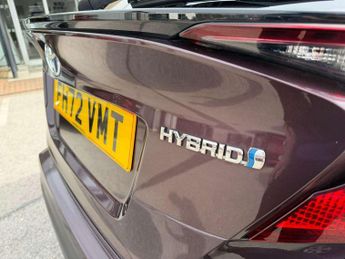 Toyota C-HR 1.8 Hybrid Design 5dr CVT