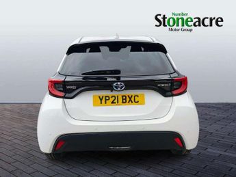 Toyota Yaris 1.5 Hybrid Design 5dr CVT