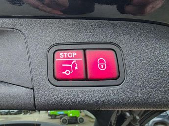 Mercedes-Benz GLA GLA 220d 4Matic AMG Line Premium 5dr Auto