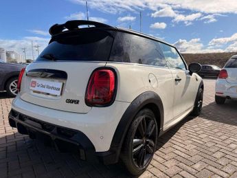 MINI Hatchback 1.5 Cooper Sport 3dr Auto