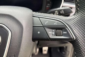 Audi Q3 40 TFSI Quattro S Line 5dr S Tronic