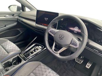 Volkswagen Golf 1.5 eTSI 150 R-Line 5dr DSG