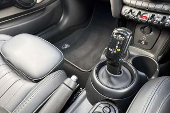 MINI Hatchback 2.0 Cooper S Exclusive 3dr Auto
