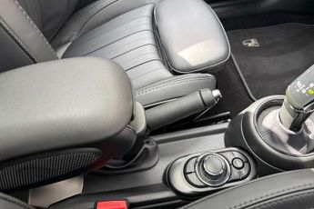 MINI Hatchback 2.0 Cooper S Exclusive 3dr Auto