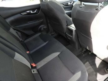Nissan Qashqai 1.3 DiG-T 160 N-Connecta 5dr DCT